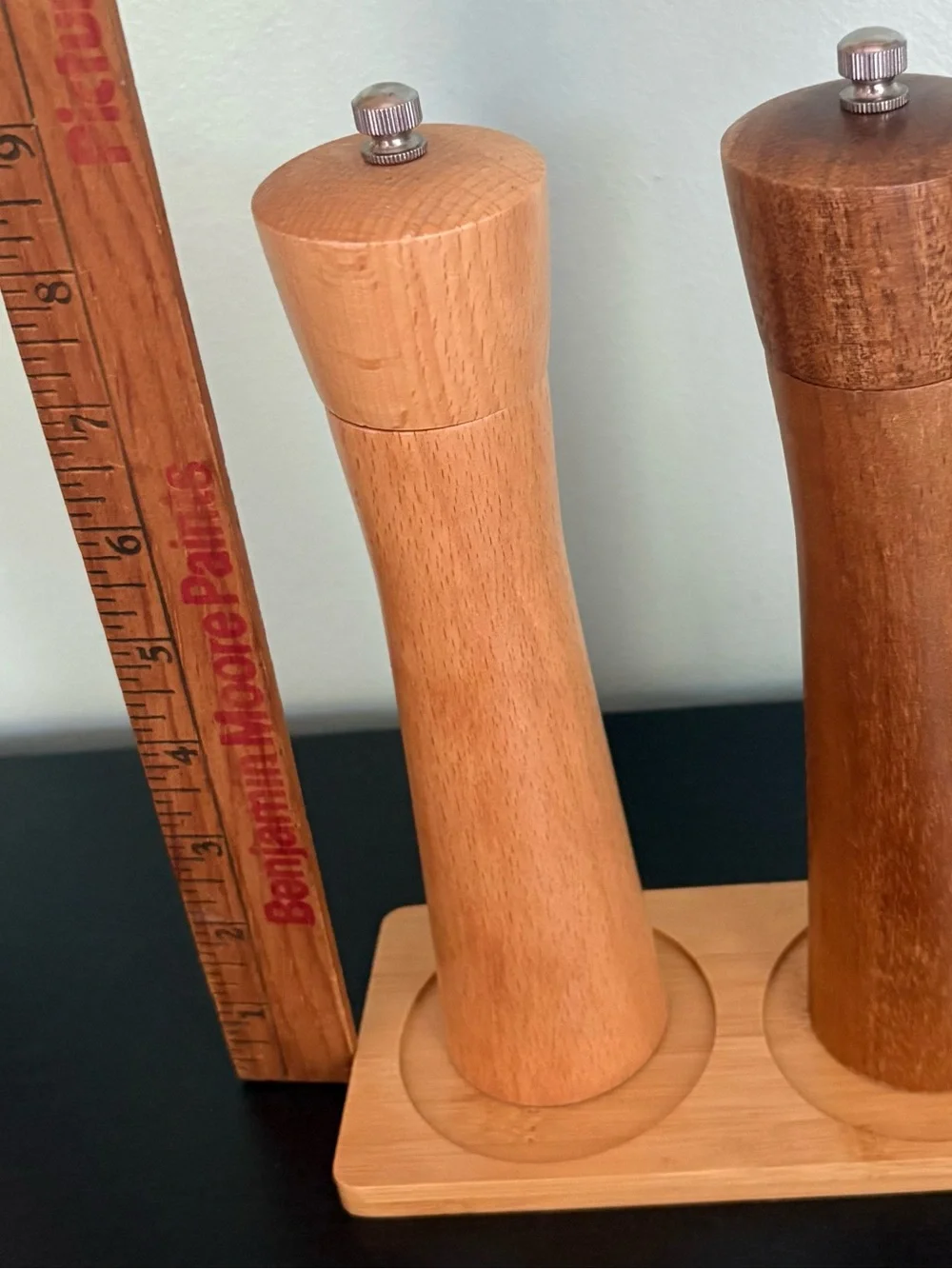 Wooden salt and pepper Grinder Set